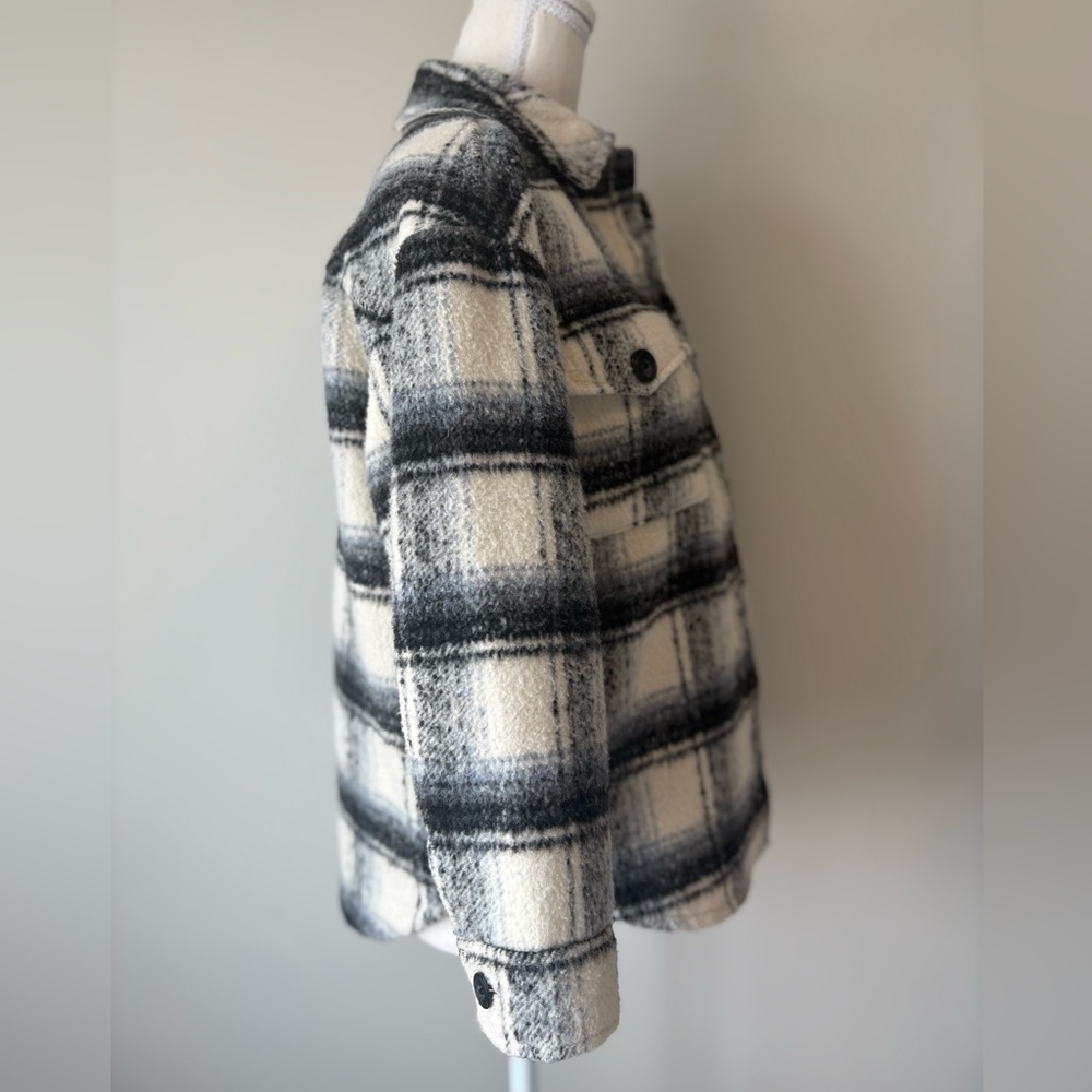 Gap Kids Plaid Shirt Jacket Black Cream Button Front Size M 8-9 - Picture 5 of 9